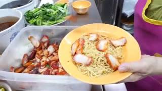 Koungs Wan Tan Mee  My Favourite Wanton Noodles in Geylang [upl. by Uzzia]