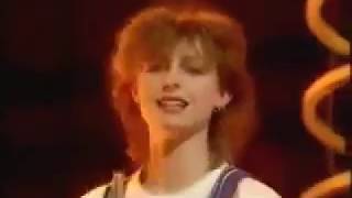 Bananarama  Shy Boy live Top of the pops 22nd July 1982 [upl. by Atinor]