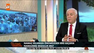 Namaz kılarken önümüzden biri geçerse namaz bozulur mu  atv [upl. by Eca467]