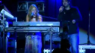 Lucie Silvas amp Antonio Orozco What Youre Made Of en directo By Pasq [upl. by Muire]