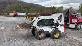 BOBCAT S250 SKID STEER [upl. by Geof222]