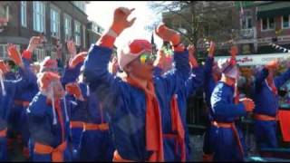 carnavalsoptocht oldenzaal 2011 deel 2 [upl. by Nylanej984]