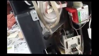 Delonghi ESAM 3500 Magnifica Dichtungen und Brüheinheit reparieren repair [upl. by Eciral]