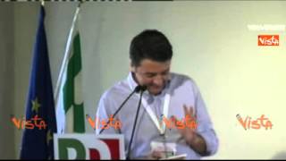 RENZI AUTOIRONICO SUL SUO INGLESE SHISH Ottobre 2014 [upl. by Ebeneser556]