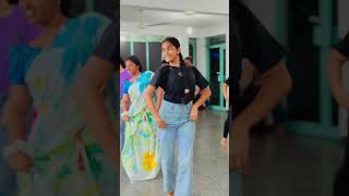 යොවුන් ආදර වසන්තෙ 🌞 malith perera damithri dance dancecover [upl. by Samy]