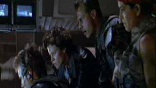 Aliens Movie Review  Alien Predator Total Destruction Collection Review Part 3 [upl. by Gignac]