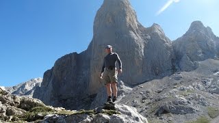 Picos de Europa De Sotres al Naranjo de Bulnes Picu Urriellu [upl. by Eellac185]