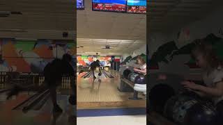 Junior gold here we come 2handedbowling bowlingisfun belmo pba bowlinglife bowler [upl. by Spada]