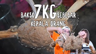 GILA 7 KG BAKSO RUSUK SEGEDA KEPALA  BAKSO BUAYA BAKAR [upl. by Favin137]