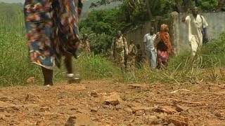 Centrafrique les habitants apeurés  0612 [upl. by Euqinu]