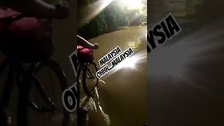 Satu jam hujan di malaysia pun banjir malaysia shorts banjir [upl. by Harmonia]