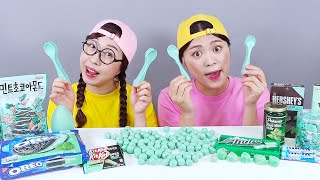 Mint Chocolate Ice Cream Cookies Mukbang [upl. by Adolf]