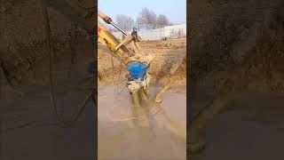 This hydraulically driven mud pump can easily handle river desilting fish pond cleaning sand [upl. by Adham]