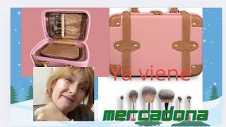 👉👜Ya viene el Maletín de Brochas  Mercadona makeup [upl. by Ycram]