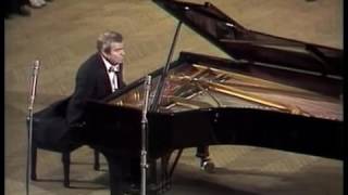 Emil Gilels  Live in Moscow 3  Beethoven Prokofiev Rachmaninov Scriabin BachSiloti  1977 [upl. by Kotz583]