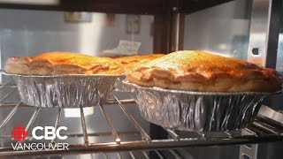 Victoria pie shop takes the cake for Thanksgiving pies [upl. by Sirois]