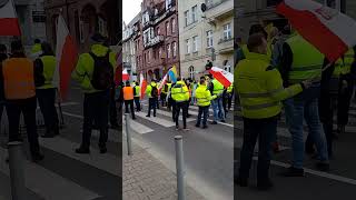 Blokada drogi protest rolników w Katowicach [upl. by Inhsor336]