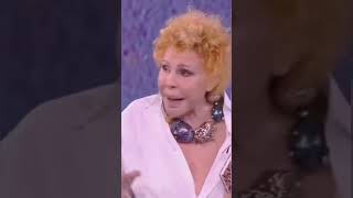 Ornella Vanoni  Detesto le parole divino e adoro [upl. by Lednahc]