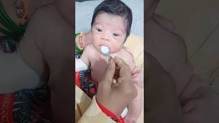 Baby feeding for spoonbabycare babydocter newbornbaby youtubeshorts NEWBORNBABYTECH [upl. by Sorenson]