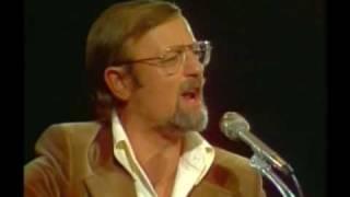 Roger Whittaker  Human whistle Live performance [upl. by Mufinella86]