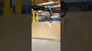 Helsingborg indoor clips bmx sweden helinsgborg indoorskatepark bmxpoland [upl. by Rakabuba]