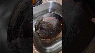 RESTORING MY CAST IRON SKILLET [upl. by Obla]