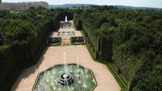 Bosquets et fontaines au Château de Versailles [upl. by Ecirtaed]