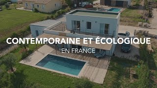 Maison contemporaine et écologique en France VISITE [upl. by Beaner]