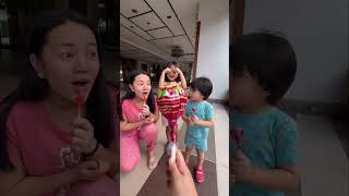 Crying kid gets a surprise candy with mom and baby 🍭😱❤️👶🏻👧🏻✅🌈🚀 [upl. by Nived490]