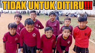 PELATIH YANG BUDIMAN sepakbolaanak anaksekolah amonestv [upl. by Kerrin]