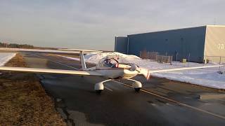 Its cold January 21 Dimona H36 motorglider flight KSFM [upl. by Hagile]