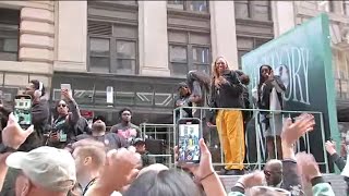 NY Liberty fans celebrate at the Parade of Champions [upl. by Rao]