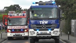 Einsatzfahrten zur Großübung von Feuerwehr THW und Rettungsdienst Neuss [upl. by Miran595]