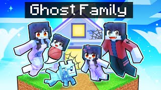 Having a GHOST FAMILY in Minecraft [upl. by Solberg394]