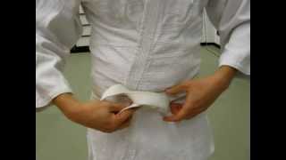 Hur man knyter en aikidoobi  how to tie an aikido obi [upl. by Scully]