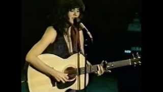 Linda Ronstadt In Atlanta 1977 07 It Doesnt Matter Anymore [upl. by Esinnej93]