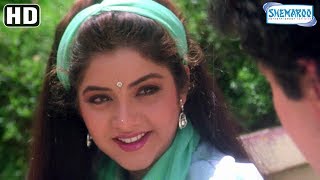 Divya Bharti Takes Rishi Kapoors Autograph  Deewana Scenes  Hit Bollywood Movie [upl. by Anay]