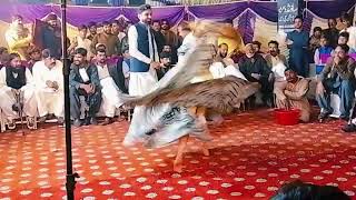 Madam Anmol Dhzade Dance Peformens In Aqil shah [upl. by Gibbeon]