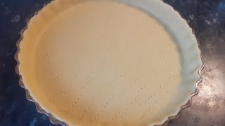 وصفة العجينة المكسرة  RECETTE DE LA PÂTE BRISÉE [upl. by Silvester]