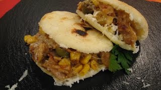 Arepas con pollo [upl. by Skvorak923]