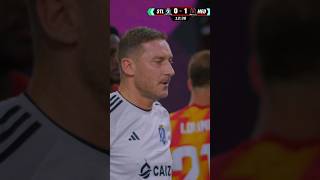 Francesco Totti vs Medallo City Kings World Cup [upl. by Haven814]