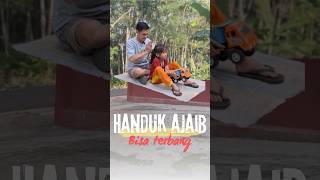 Handuk ajaib bisa terbang [upl. by Ardnwahsal]