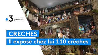 Il expose chez lui plus de 110 crèches de Noël de tous les pays [upl. by Aihtak]