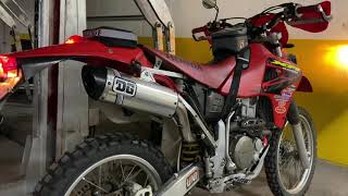 Honda XR650R sounds DG V2 exhaust slip on [upl. by Droffats]