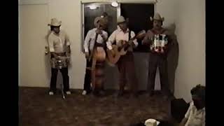 Los artilleros del nortede culiacan Sinaloa en vivo chirrines CancionaFLOR DE AZUCENA [upl. by Eirrotal]