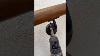 Como instalar un pasamanos de madera fácilmente [upl. by Oakley]