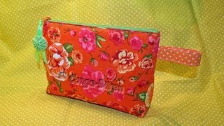 35  Kosmetiktasche Lollita mit Reißverschluss  Innentaschen nähen cosmetic bag with zipper DIY [upl. by Nagey]