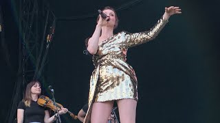 Sophie EllisBextor  Groovejet If This Ain’t Love  Live  Cardiff Arena  170623 [upl. by Nahamas]