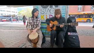 Busking in Altona Hamburg  Elliot Benjamin amp Alejo Hlopec [upl. by Drarreg]