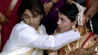 Karigeloga Video Song  Arya 2 Song  Allu Arjun Kajal Agarwal [upl. by Naellij882]